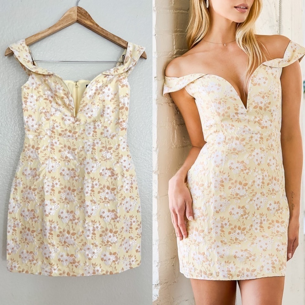 NWT Favorite Song Yellow Floral Jacquard Off-the-Shoulder Mini Dress